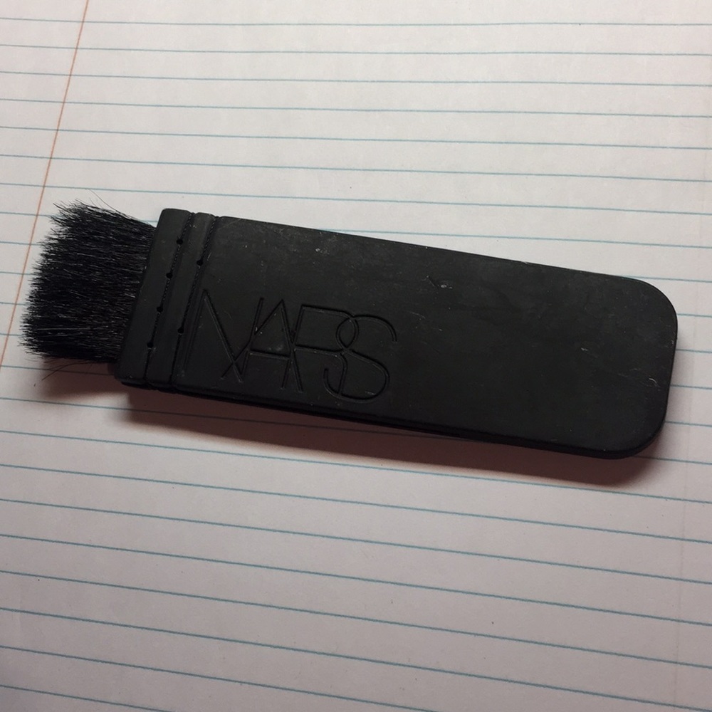 NARS ITA BRUSH